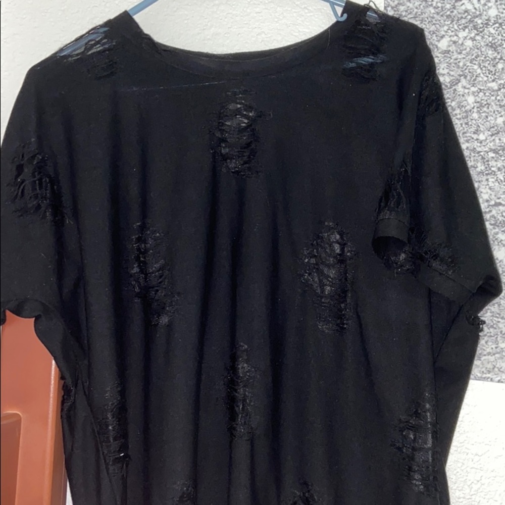 distressed t shirt!